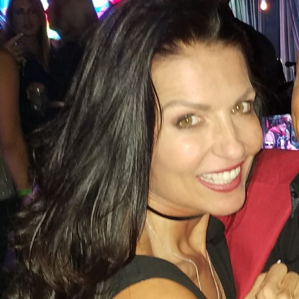 Meet your Posher, Teri